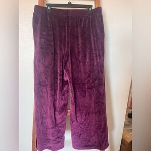 Lark + Grey Maternity Sweats in Deep Purple